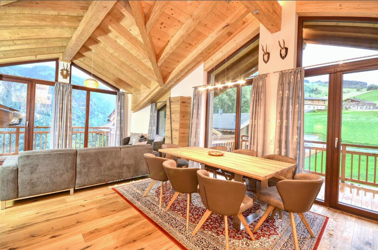 Ski-in / Ski-out Chalet Maiskogel Bergli by Alpen Apartments Kaprun Eksteriør bilde