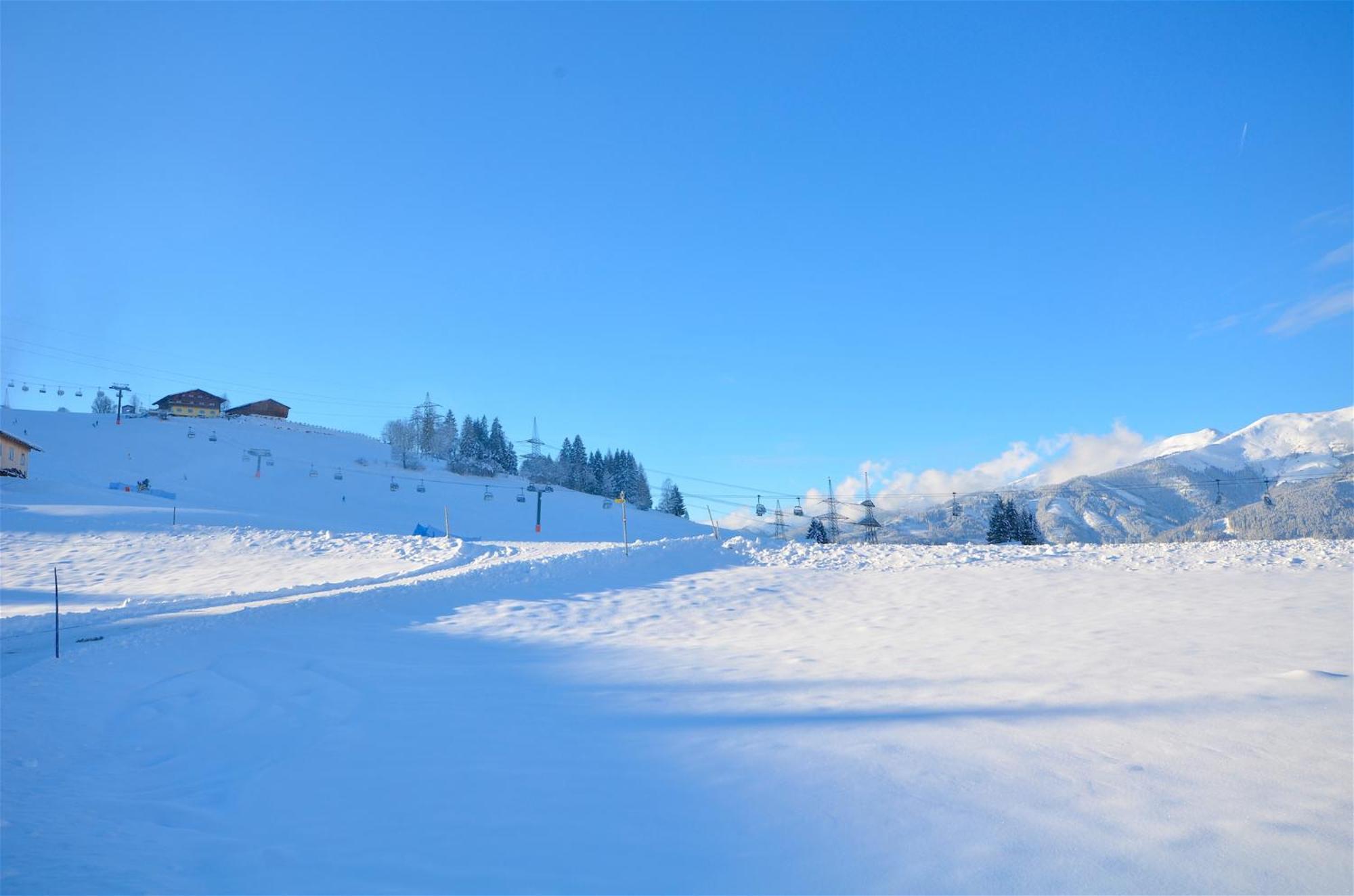Ski-in / Ski-out Chalet Maiskogel Bergli by Alpen Apartments Kaprun Eksteriør bilde